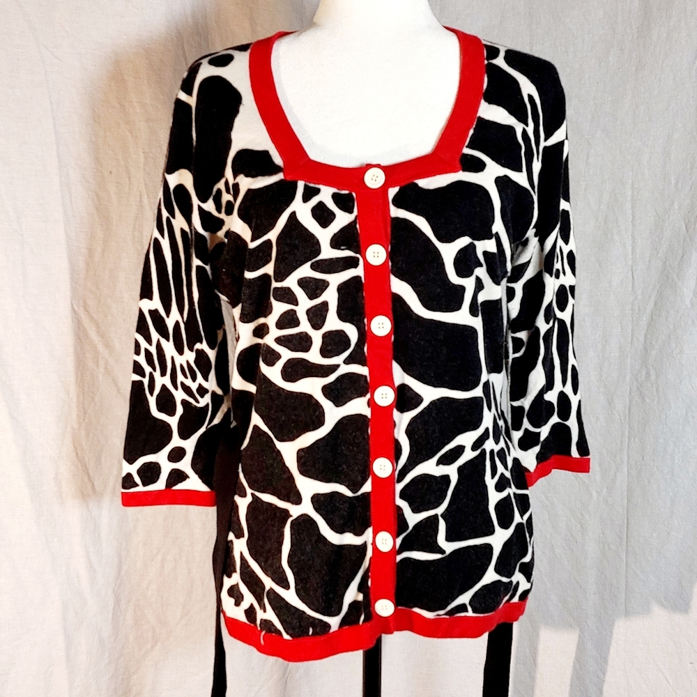 RED black, white & red belted 3/4 sleeve giraffe print cardigan, L, EUC, Y2K